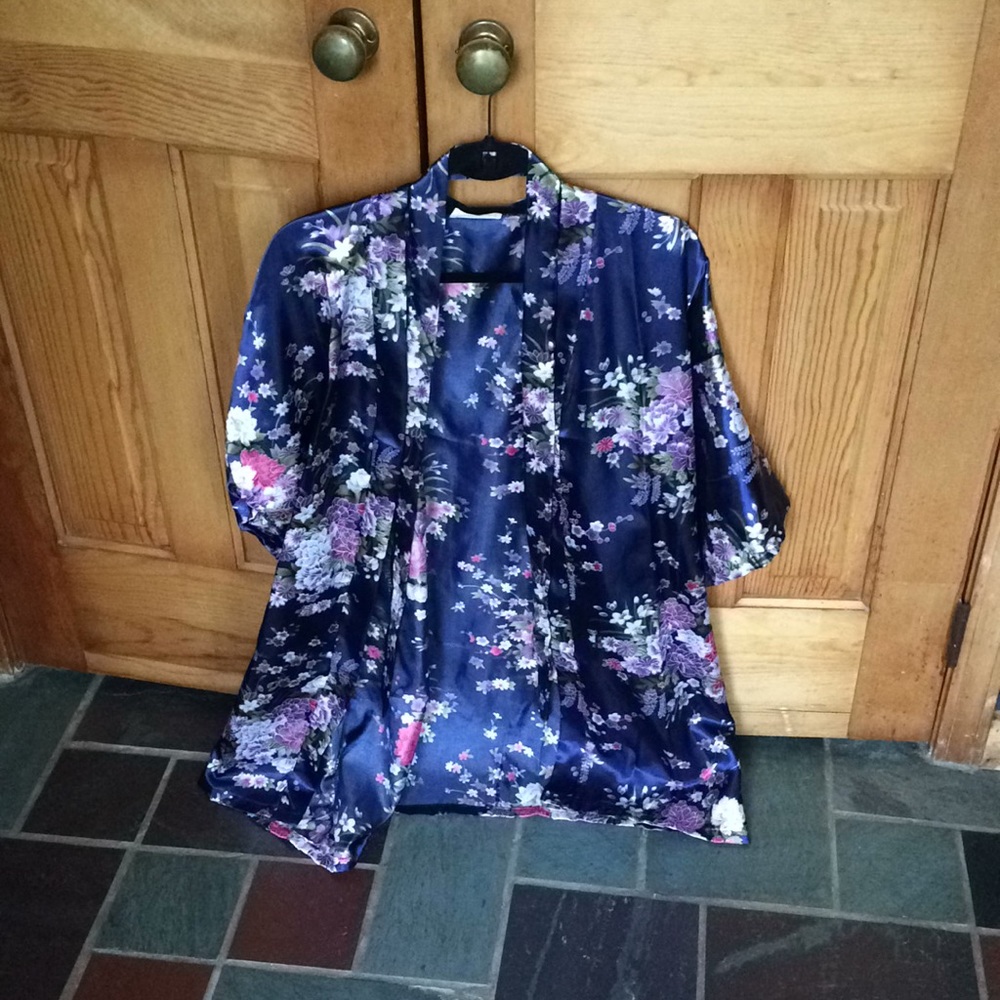 Bridal party silky robe